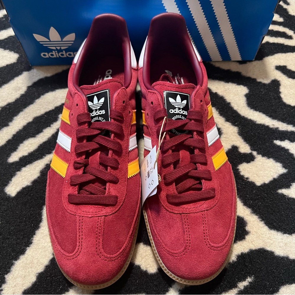 NWT Adidas Samba OG Sneakers Collegiate Burgundy Crew Yellow Men 9/Women 10 - Picture 9 of 14